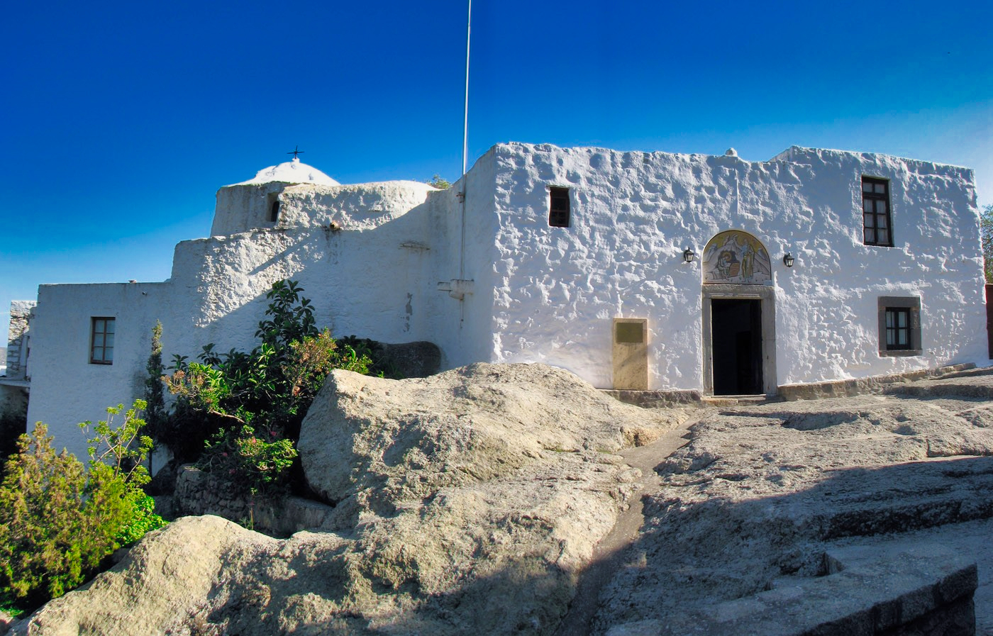 Patmos-Monastery-of-the-Apocolypse